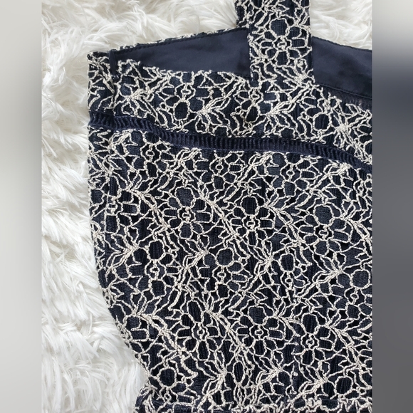 Banana Republic Belted Navy Blue & Tan Sleeveless Lace Pleated Tank LARGE RT$58 - Picture 9 of 10